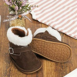 First Walkers Nouveau bébé chaussons chaussures infantile garçon fille chaussures multicolore hiver neige bottes anti-dérapant semelle en caoutchouc souple premiers marcheurs berceau chaussures L0826