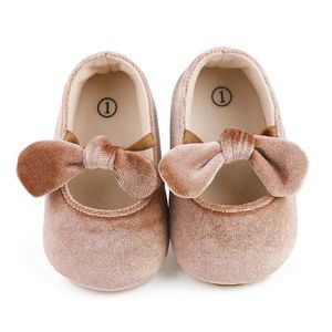 First Walkers Pasgeboren baby boog katoen over-mond peuter schoenen meisjes zachtjes zolen niet-slip casual schoenen 0-2 jaar oude kinderschoenen Q240525