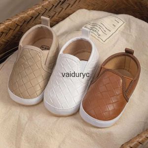 Babyschoenen Pasgeboren Baby Casual Unisex Schoenen Klassiek Leer Katoen Antislip Zachte zool Jongen Meisje Baby Walker Peuter 0-18MH24229