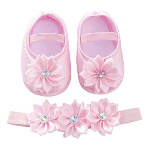 First Walkers Newborn Baby Girls Flats Chaussures avec bandeau belles chaussures de princesse en bas âge pour bébé fleur de fleur en coton perle 0-12m Q240525