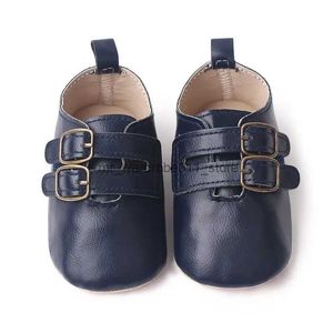 Eerste wandelaars pasgeboren babyschoenen Britse stijl metalen gesp babyjongensschoen PU-leer peuter wiegschoenen voor 0-18M baby zachte zool babyschoenen Q231006