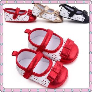 Eerste wandelaars Princess Mary Jane Girls schoenen geboren Sweet Candy Bowknot Flat Shiny Walker Fashion Toddler Infant Soft Soled Baby