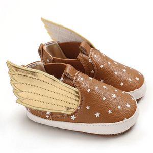 Eerste Walers PU Baby Schoenen Zuigeling Prewalker Wings Design Booties Peuter Meisje Moccasins Boy Casual 0-18 Maanden