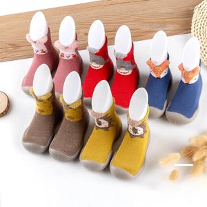 Chaussures de marche pour enfants, modèles de printemps et d'automne, chaussettes de sol, semelle souple antidérapante pour nourrissons, garçons et filles