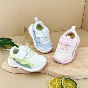 Primeros caminantes, zapatos de bebé de primavera, malla transpirable para niños pequeños, deporte al aire libre, tenis, suela suave, zapatillas de deporte para niñas y niños, EU15-25