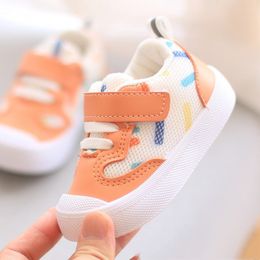 First Walkers Lente zomer sportschoenen voor peuter mesh baby eerste stap schoenen voor 1-3 jaar jongens meisjes zachte zool sneakers kinderen 230227