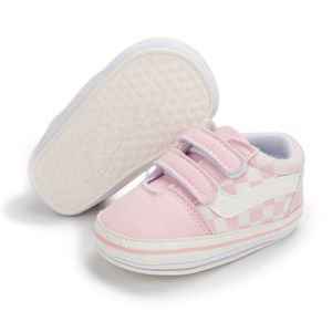 Premiers marcheurs Style bébé chaussures nés filles garçons doux anti-dérapant toile baskets semelle dure Prewalkers 0 18M 230626