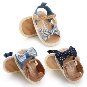 First Walkers Summer Baby Sandals Girl Fashion Canvas Bow Knot Sandalen Pasgeboren meisje Soft Sole Anti Slip eerste stap Walker Casual Sandals D240525