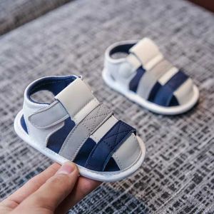 First Walkers Summer Childrens Sandals voor jongens en meisjes van 0-1 Baby peuter schoenen H240504