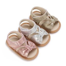 Premiers marcheurs Summer Girls Bow Sandales Soft and Conforty Rubber Soles Princess Shoes Baby Anti Slip First Step Walking Chaussures D240525