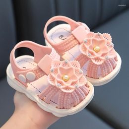 Primeros caminantes Sandalias de verano para niñas Zapatos de princesa antideslizantes para niños Infantil Fondo suave Flor Bebé Playa
