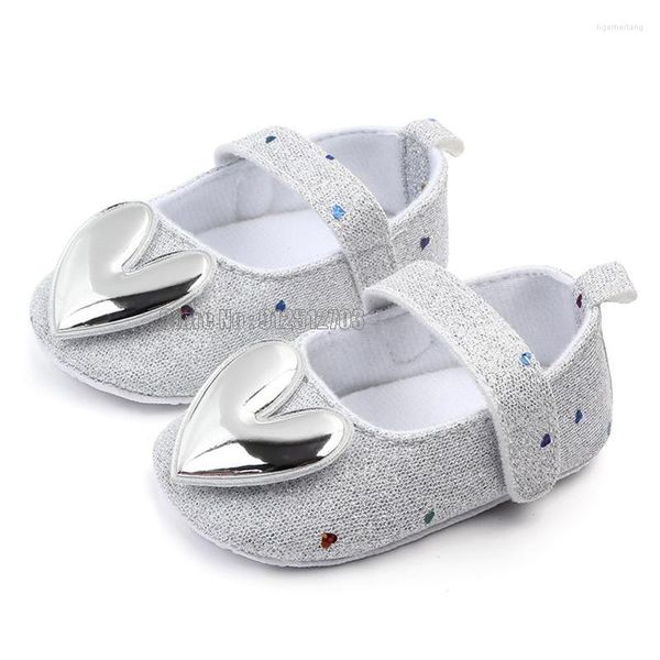 Zapatos de princesa en forma de corazón con lentejuelas de suela blanda para interiores de niñas pequeñas indefinidas de verano para primeros pasos, zapatos de princesa para bebés que caminan para niñas y niños