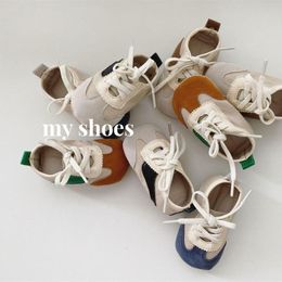 Premiers Marcheurs Toddler Garçons Filles Chaussures De Créateur De Mode Étapes Style Coréen Bébé Baskets Décontractées Canva Avec Semelle Né De 0 À 18 Mois