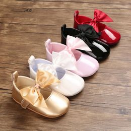 Eerste wandelaars peuter meisje wieg schoenen geboren schattige baby casual 6-12 maanden meisjes jongens bowknot zachte zool