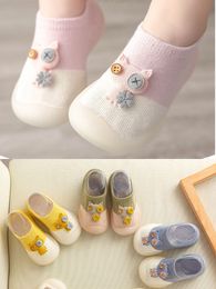 First Walkers Unisexe Baby Girls Boys mignon Cartoon Coton Cotton Toddler Floor Socks Animal Pattern Walker Chaussures pour Borns 03 ans 221117