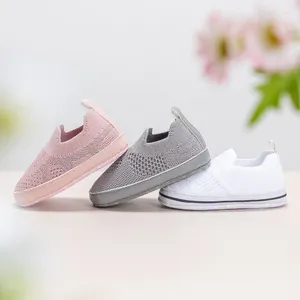 Babyschoenen Unisex Baby Gebreide Casual Schoenen Peuter Stevige Ademende Sokken Kinderen Zachte Antislip Baby Slip-On Sneakers