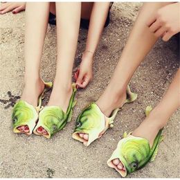 Poisson drôle pantoufles femmes hommes famille antidérapante belles chaussures de homard été plage sandales plates diapositives en plein air maison chaussures 220429