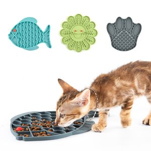 Bol en Silicone en forme de poisson tapis à lécher pour chien bol d'alimentation lente pour petits chiens moyens chiot chat distributeur de friandises fournitures pour animaux de compagnie