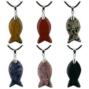 Collier pendentif en pierre en forme de poisson divers collier pendentif à breloque en cristal naturel pour hommes et femmes