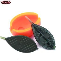 Accesorios de pesca TAKEDO 70g 80g 90g 100g lanzador de cebo método de alimentador de carpa y juego de aparejos de molde 230512