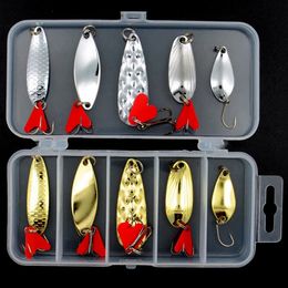 Crochets de pêche 10pcs / Set Gold et Silver Metal Jig Spoon Spinner Lure Wobbler Bait Set avec kit de boîte à matériel pour 231123