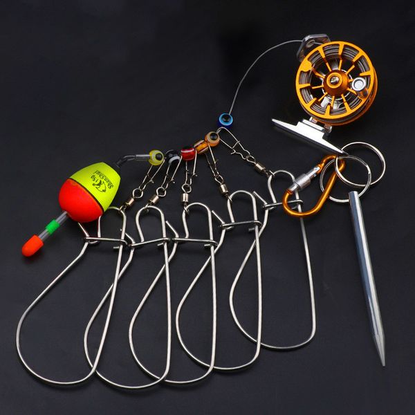 Crochets de pêche Boucle de poisson en acier inoxydable Dispositif de verrouillage à fil souple avec petites roues Équipement léger 230609