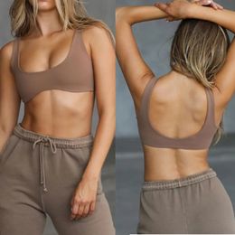 Fitnessbeha Kardashian Dezelfde stijl Schokbestendig Sport Gebogen zoom Yoga Wear Bra Slim Fit Top Run Dames 240102