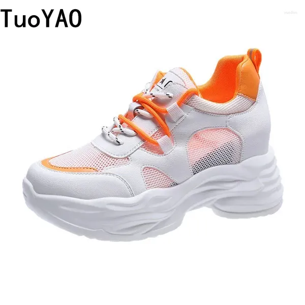 Fitness Shoes 2024 Spring Women Sneakers Diseñadores Ins Fashion Platform Fashion Tennis Femenino Red Lorder Mujer Mujer Papá Capelal Zapato