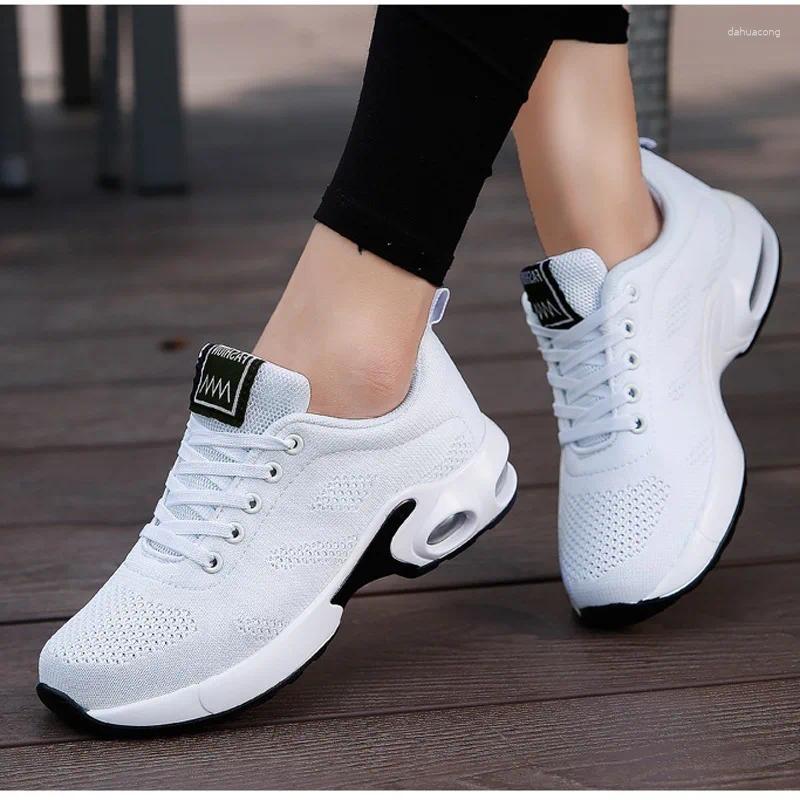 Sapatos de fitness senhoras formadores casuais malha tênis feminino leve macio esporte ao ar livre feminino respirável calçado plano plus size 42