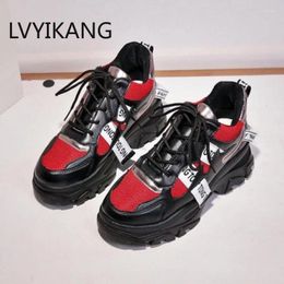 Zapatos de fitness Lvyikang Women Spring Casual Casual Multi Color Grueso Suele Damas Plataforma Altura Aumento de
