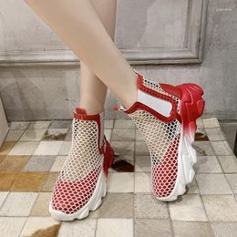 Zapatillas de fitness zapatillas de zapatillas 2024 verano suela de maldito plataforma de malla plataforma redonda de pisos casuales chaussure