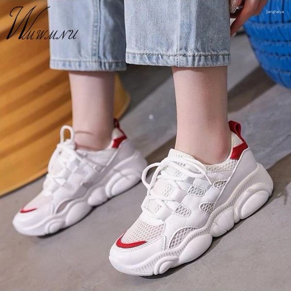 Chaussures de fitness Femmes Mesh Sneakers respirants Ulzzang Summer Dada Cool Fashion Plateforme de mode décontractée Coton d'hiver blanc Tenis