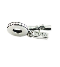 Convient aux bracelets de charmes 2018 Summer Graduation Scroll Charm Beads Original 925 STERLING Silver Charm bijoux pour les femmes Making8905287