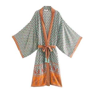 Fitshinling Kimono de plage surdimensionné avec ceintures Bohemian Vintage Slim Sexy Long Cardigan Femmes Big Sleeve Fringe Cotton Cover-Up 210722