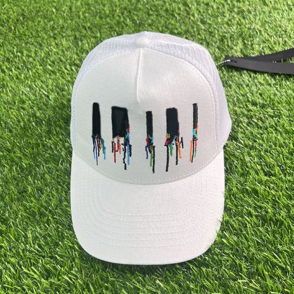 Casquette ajustée chapeaux de luxe multicolores pour femmes cadeaux de vacances à la mode couple style snap back dôme coton matière chapeau de plage à la mode femme confortable porter PJ032 C23