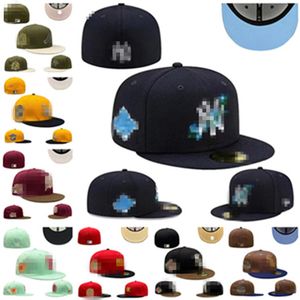 Chapeaux ajustés Capes de bask ajustives Tous équipe Logo Unisexe Hip Hop Peak Designer Hat pour hommes Femmes Flat Peak Full Ferm Fermed Taille 7-8