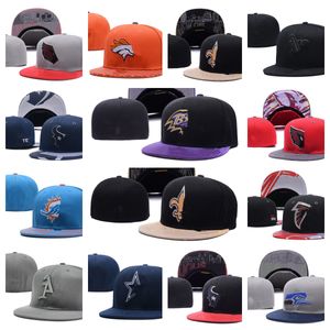 Chapeaux ajustés taille Chapeau de balle plate toute l'équipe Logo Designer Baseball Snapbacks Fit Casquette plate chapeau Adulte Broderie Réglable basket-ball football Casquettes Sport Casquette en maille