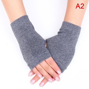 Cinq doigts gants 1pair hiver femelle sans doigt sans femmes collection de cadeaux d'automne chaud