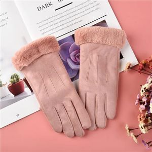 Handschoenen met vijf vingers Geweldige prijs Warme katoenen handschoenen Koudbestendig in de winter. Touchscreen leuk voor buitenrijden 005 231115
