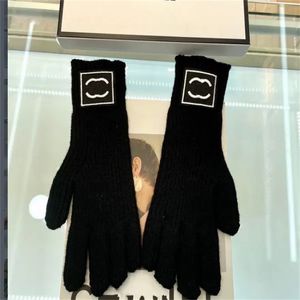 Cinq doigts Gants Designer Femmes Hiver Laine Mitaine Épaisse Chaud Cyclisme Conduite Écran Tactile Gant Polaire À L'intérieur Des Gants De Ski