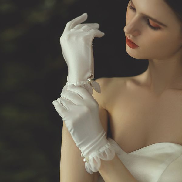 Cinco dedos Guantes Elegante Blanco Boda Vintage Perlas Malla Corta Novias Dama de honor Accesorios de matrimonio