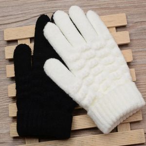 Vijf Vingers Handschoenen Mode Kinderen Dikke Gebreide Warme Winter Kinderen Stretch Wanten Jongen Meisje Baby Effen Guantes Gesplitste Vinger 231204