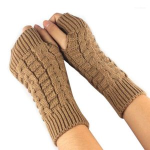 Guantes de cinco dedos Moda Mujer Hombre Invierno Cálido Casual Acanalado Manopla suave Punto Sin dedos Gris Rojo Café1