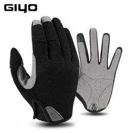 Vijf vingers handschoenen Giyo Winter Sport Cycling Fishing Gym Bike MTB Volledige vinger voor fiets mannelijke vrouwen Guantes Ciclismo 230823