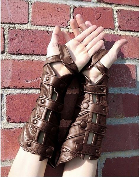 Five Fingers Gants Médiéval Renaissance Steampunk Faux Cuir Gants et Bracer Ensemble pour Hommes Femmes Larp Cosplay Viking Knight Accessoires 230426