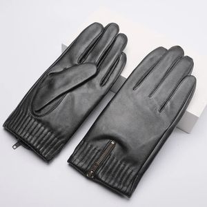 Gants à cinq doigts Gants en cuir véritable pour hommes en peau de mouton véritable gants de fourrure épaississants noirs écran tactile avec fermeture à glissière mitaines chaudes d'hiver G617 231115