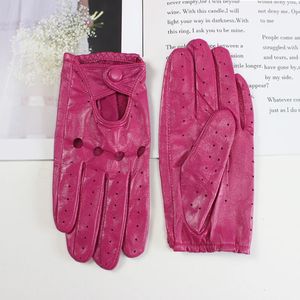 Gants à cinq doigts style gants en peau de mouton femmes en cuir mince monocouche sans doublure creux respirant gants de moto d'équitation printemps et été 231130