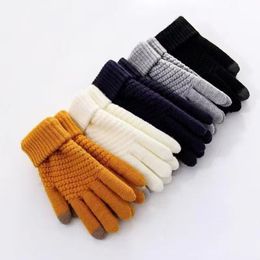 Vijf vingers handschoenen winter 1 paar gebreide voor mannen en vrouwen warmer student schattig touchscreen schrijven plus fluweelverdikking wanten