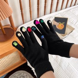 Cinq doigts gants hiver automne écran tactile pour la décoration des ongles coupe-vent femmes adolescents tricotés mitaines mignonnes 231216