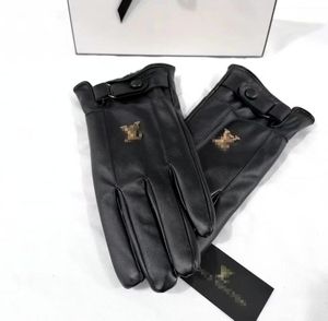 Gants à cinq doigts Gants en cuir pour femmes Gants en peau de mouton pour dames Gants en cuir véritable noir Gants pour femmes à la mode Mitaines de nouveau style